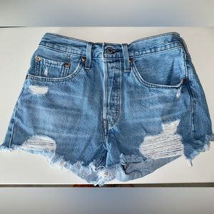 Levi’s 501 High Rise Shorts | Women’s